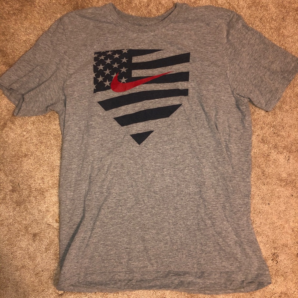 Nike baseball men’s medium USA t shirt